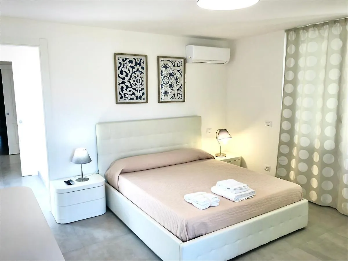 Villa Olympia Pool Sea View Mountains Lake Nature Sleeps 8 Air Conditioning Wi-Fi Corsanico-Bargecchia